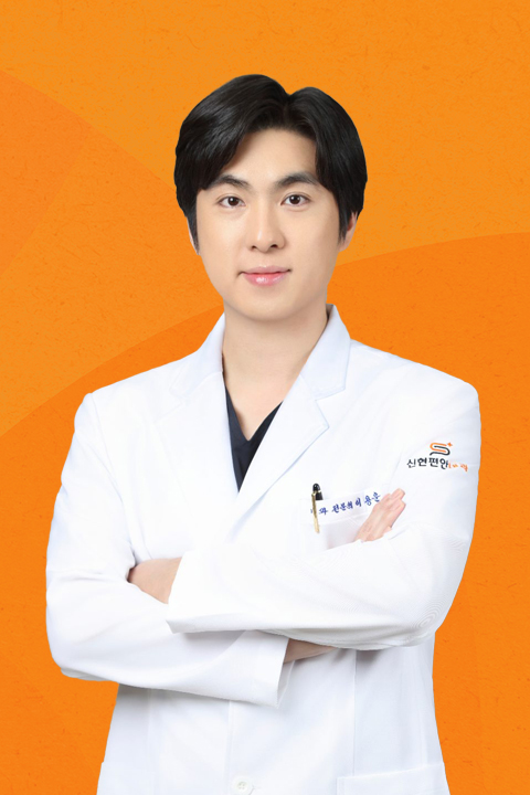 이용운 에디터 이미지